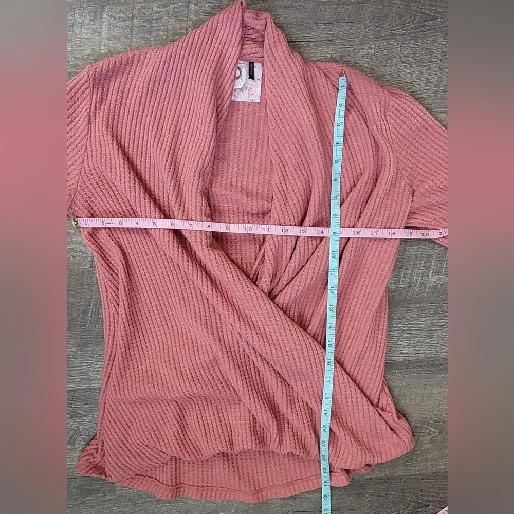 Akemi + Kin Anthropologie Woodruff Waffle Knit Wrap  Long-sleeved Top Womens S - Picture 9 of 12